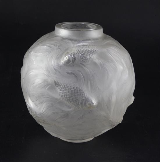 A Lalique Formose globular vase, no. 934, designed 1924, 17cm high